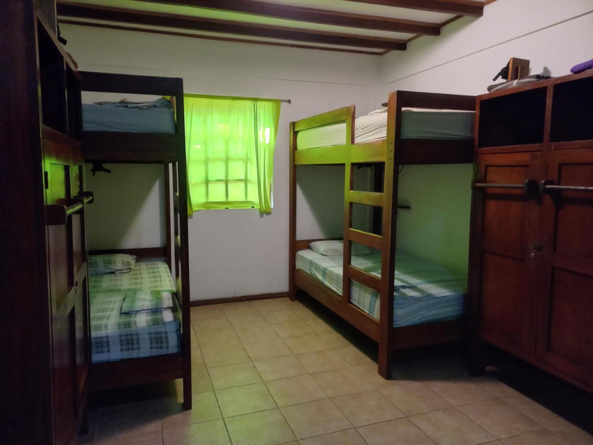 Pagalu Hostel Puerto Viejo de Talamanca Buitenkant foto